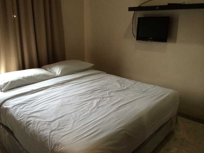 Hotel Zamburger Sg Bakap Kampong Gurun Екстериор снимка